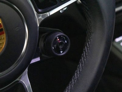 2023 Porsche Cayenne Cayenne GTS (MY23)