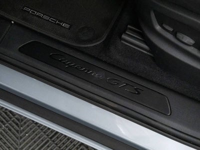 2023 Porsche Cayenne Cayenne GTS (MY23)