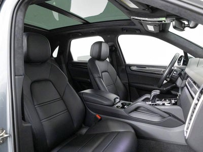 2023 Porsche Cayenne Cayenne GTS (MY23)