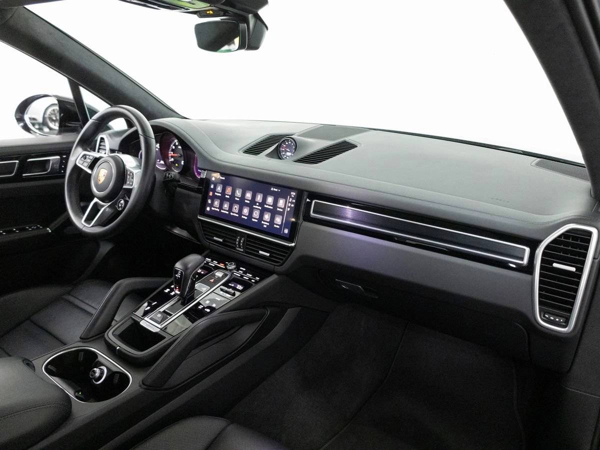 2023 Porsche Cayenne Cayenne GTS (MY23)