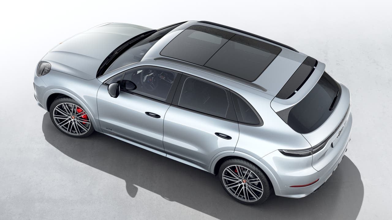2023 Porsche Cayenne Cayenne GTS (MY23)
