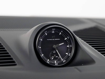 2025 Porsche Cayenne GTS