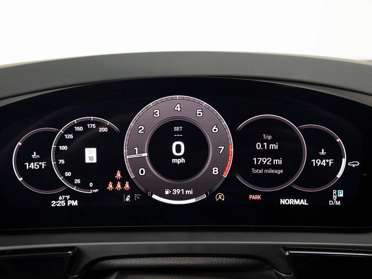 2025 Porsche Cayenne GTS