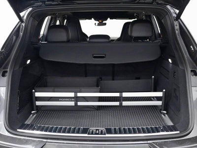 2025 Porsche Cayenne GTS