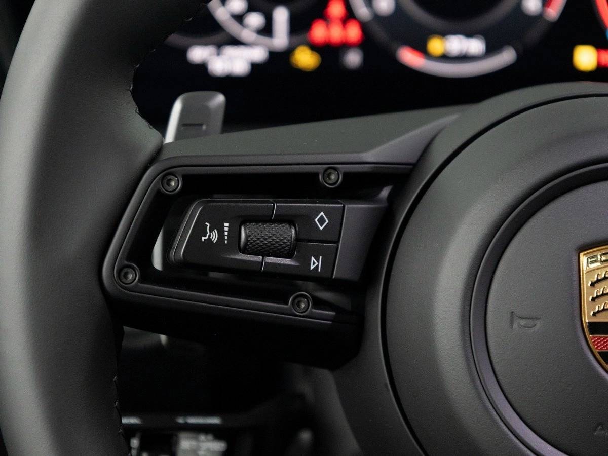 2026 Porsche Cayenne GTS