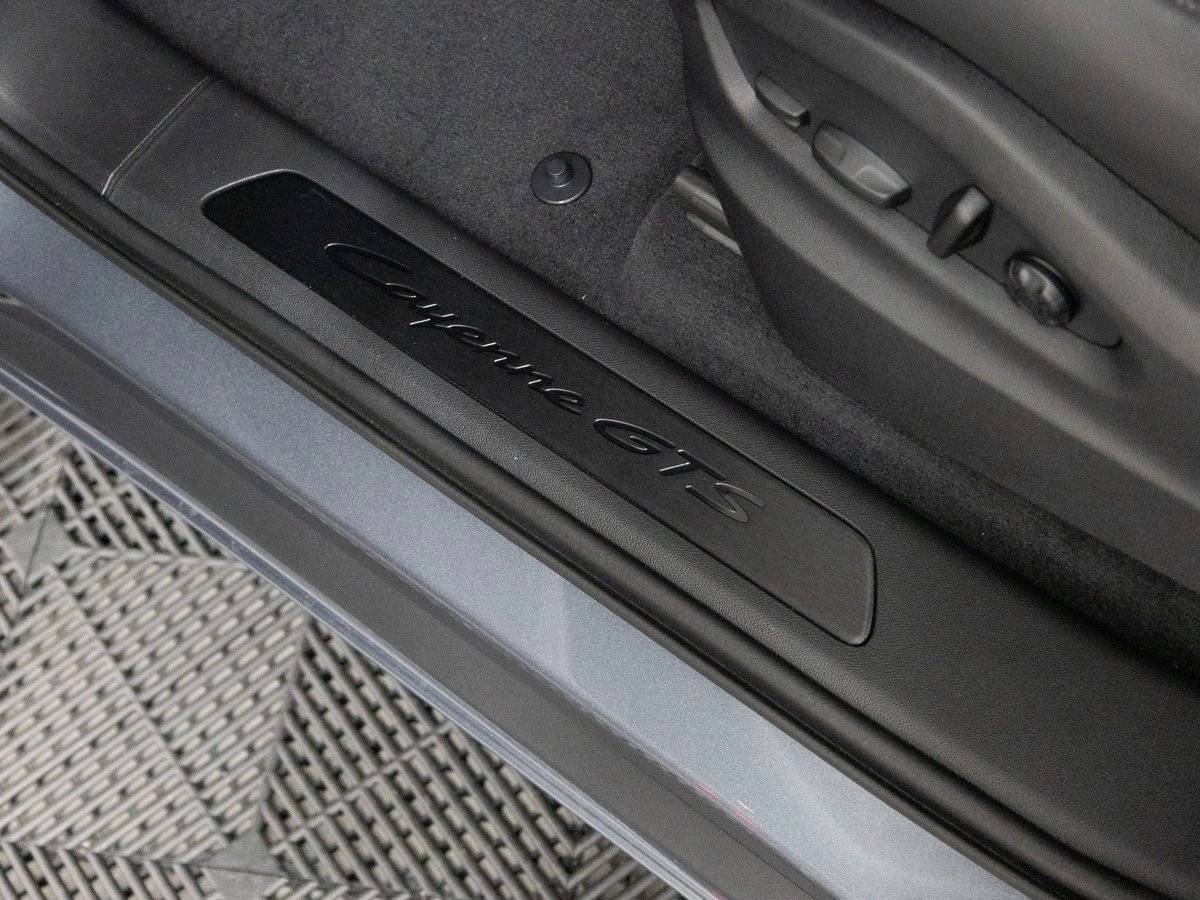 2026 Porsche Cayenne GTS