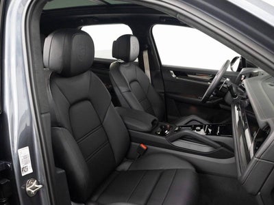 2026 Porsche Cayenne GTS