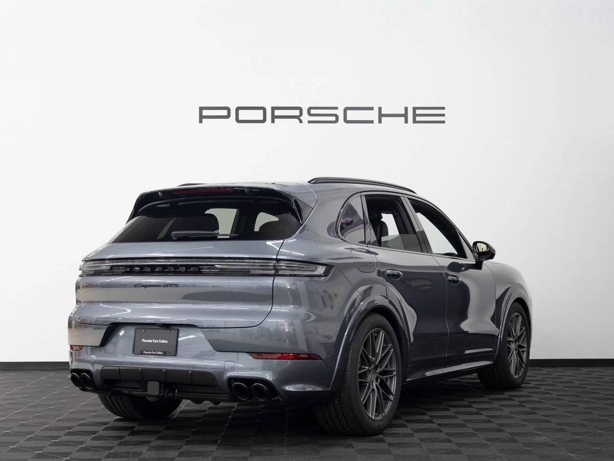2026 Porsche Cayenne GTS