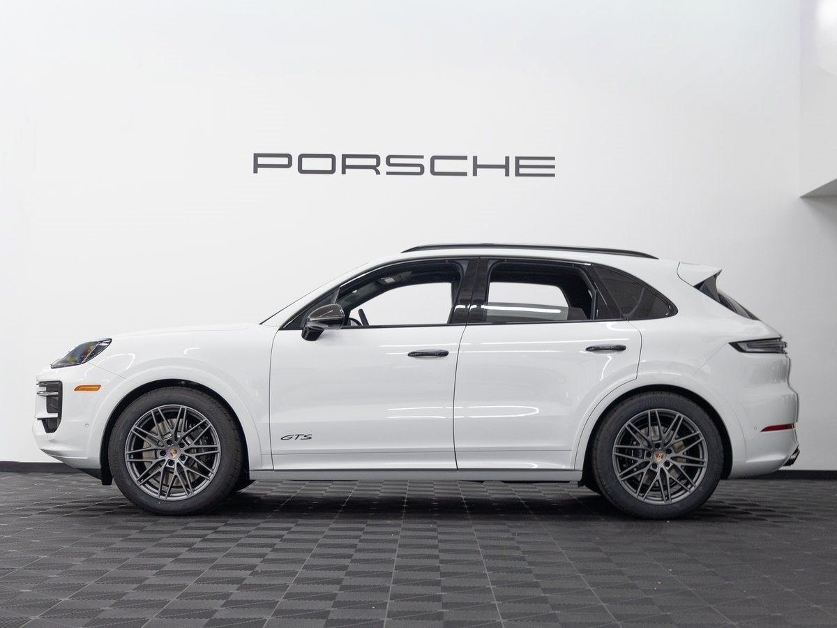 2026 Porsche Cayenne GTS