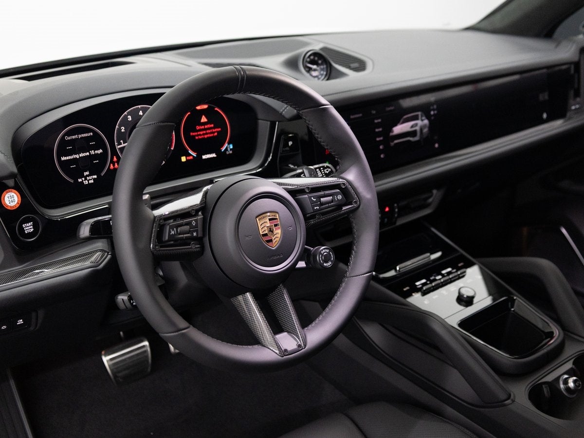 2026 Porsche Cayenne GTS