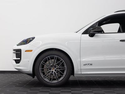 2026 Porsche Cayenne GTS