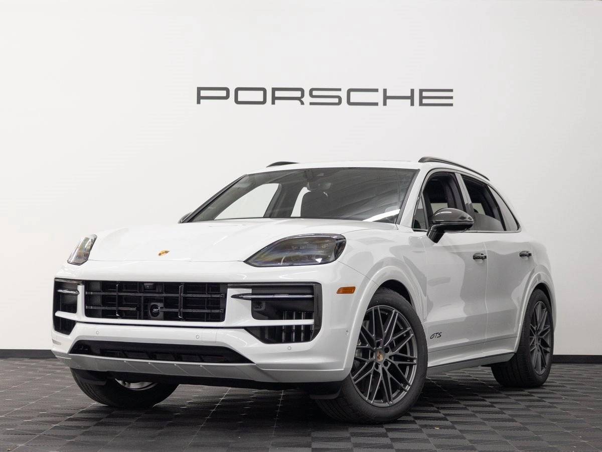 2026 Porsche Cayenne GTS