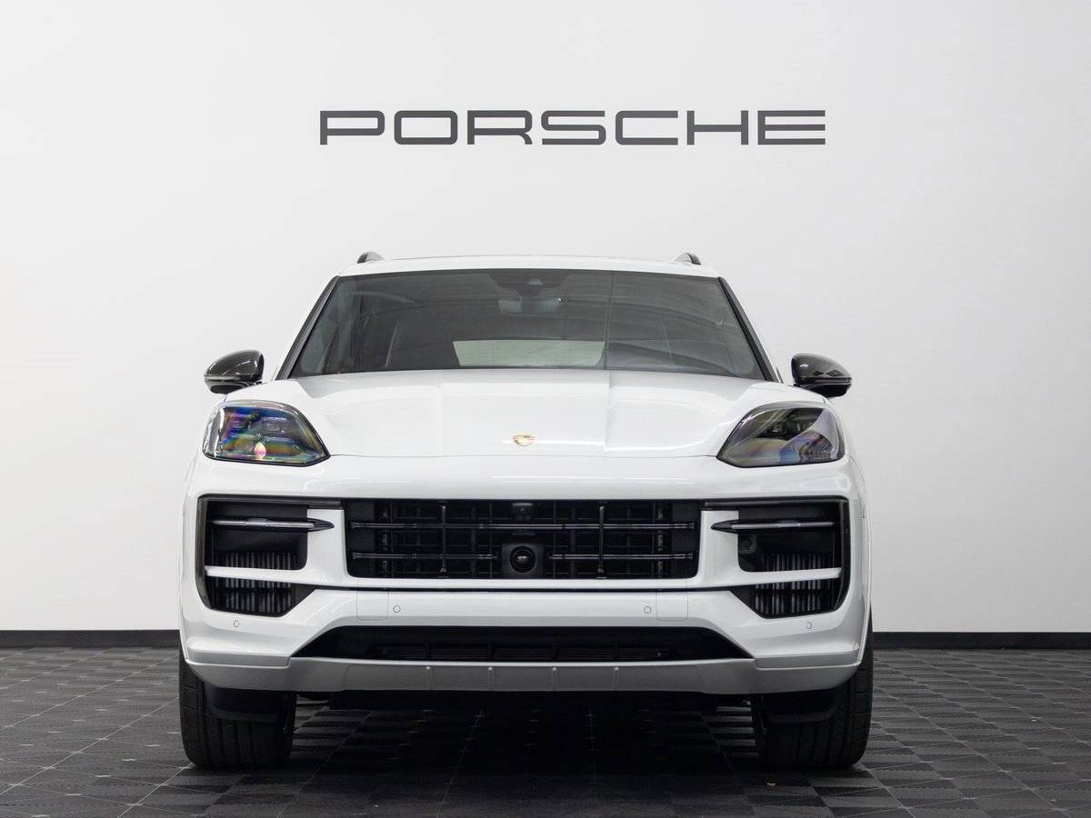 2026 Porsche Cayenne GTS