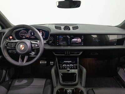 2026 Porsche Cayenne GTS