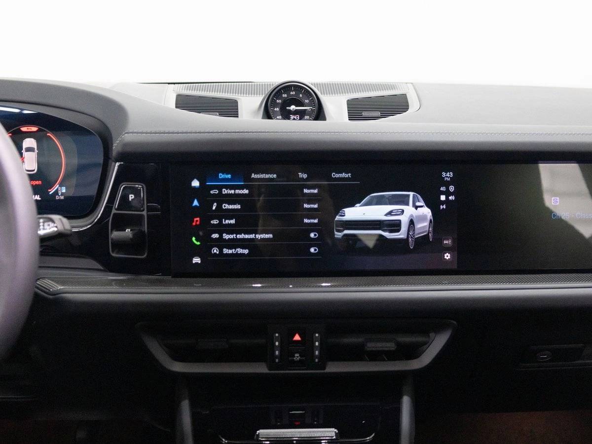 2026 Porsche Cayenne GTS