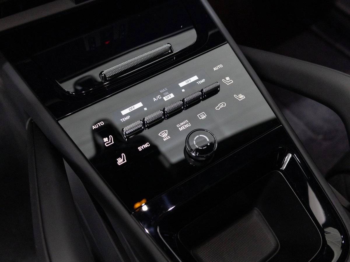 2026 Porsche Cayenne GTS