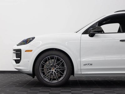 2026 Porsche Cayenne GTS