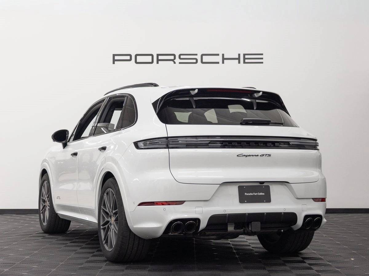 2026 Porsche Cayenne GTS