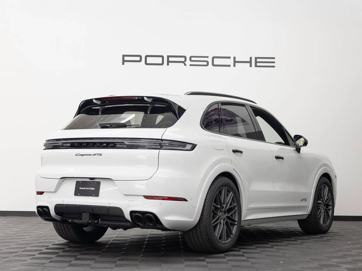 2026 Porsche Cayenne GTS