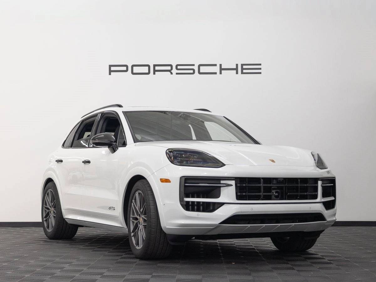2026 Porsche Cayenne GTS