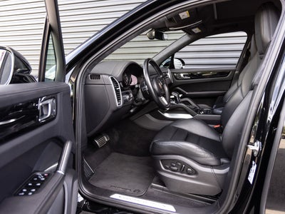 2023 Porsche Cayenne Cayenne Turbo S E-Hybrid