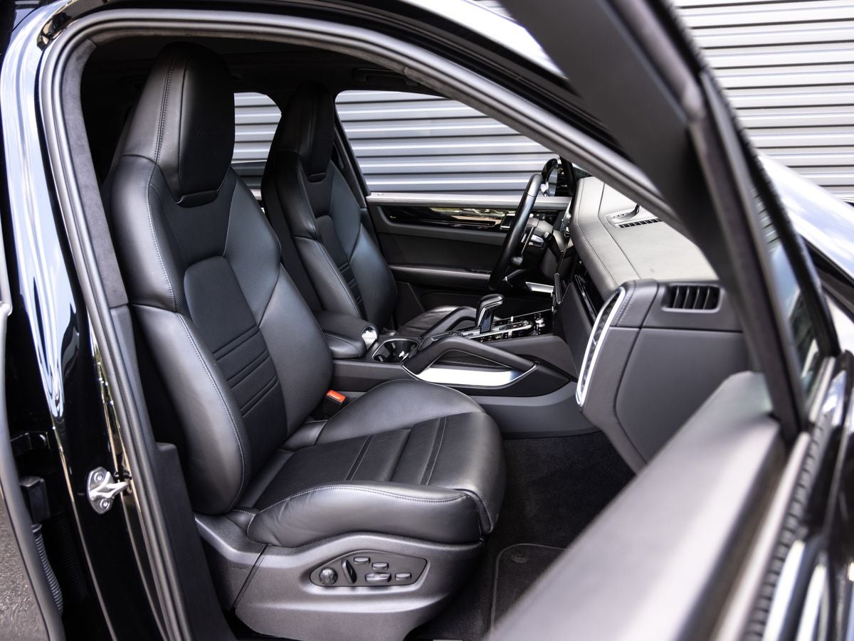2023 Porsche Cayenne Cayenne Turbo S E-Hybrid