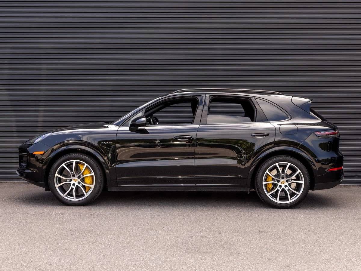 2023 Porsche Cayenne Cayenne Turbo S E-Hybrid