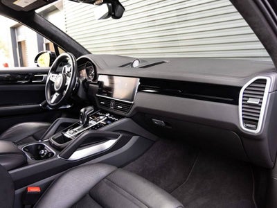 2023 Porsche Cayenne Cayenne Turbo S E-Hybrid