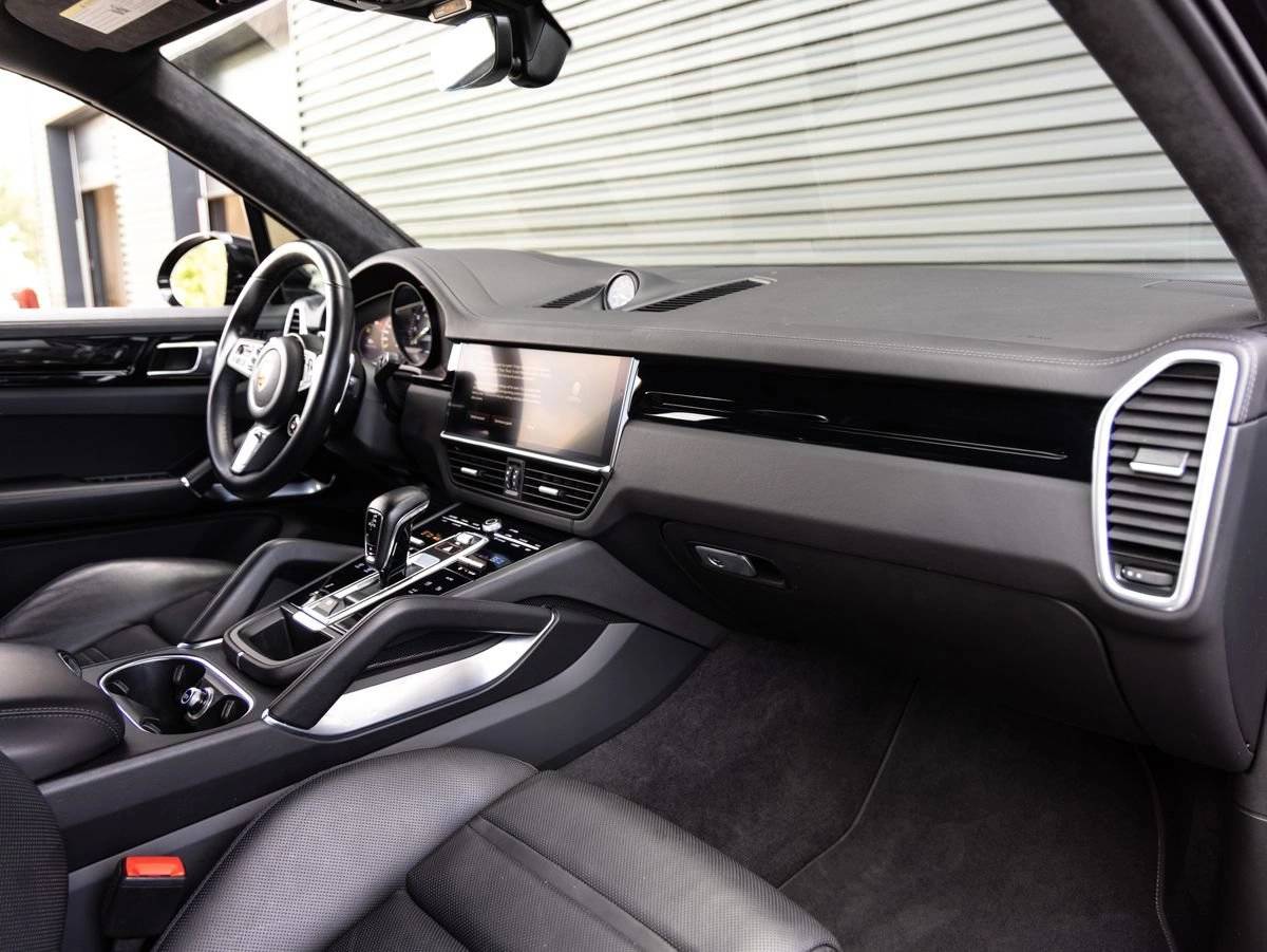2023 Porsche Cayenne Cayenne Turbo S E-Hybrid