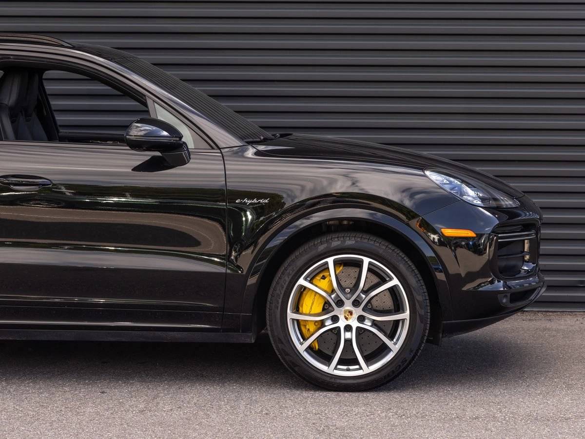 2023 Porsche Cayenne Cayenne Turbo S E-Hybrid