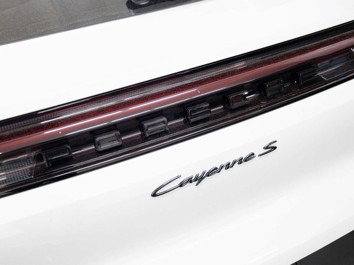 2025 Porsche Cayenne S