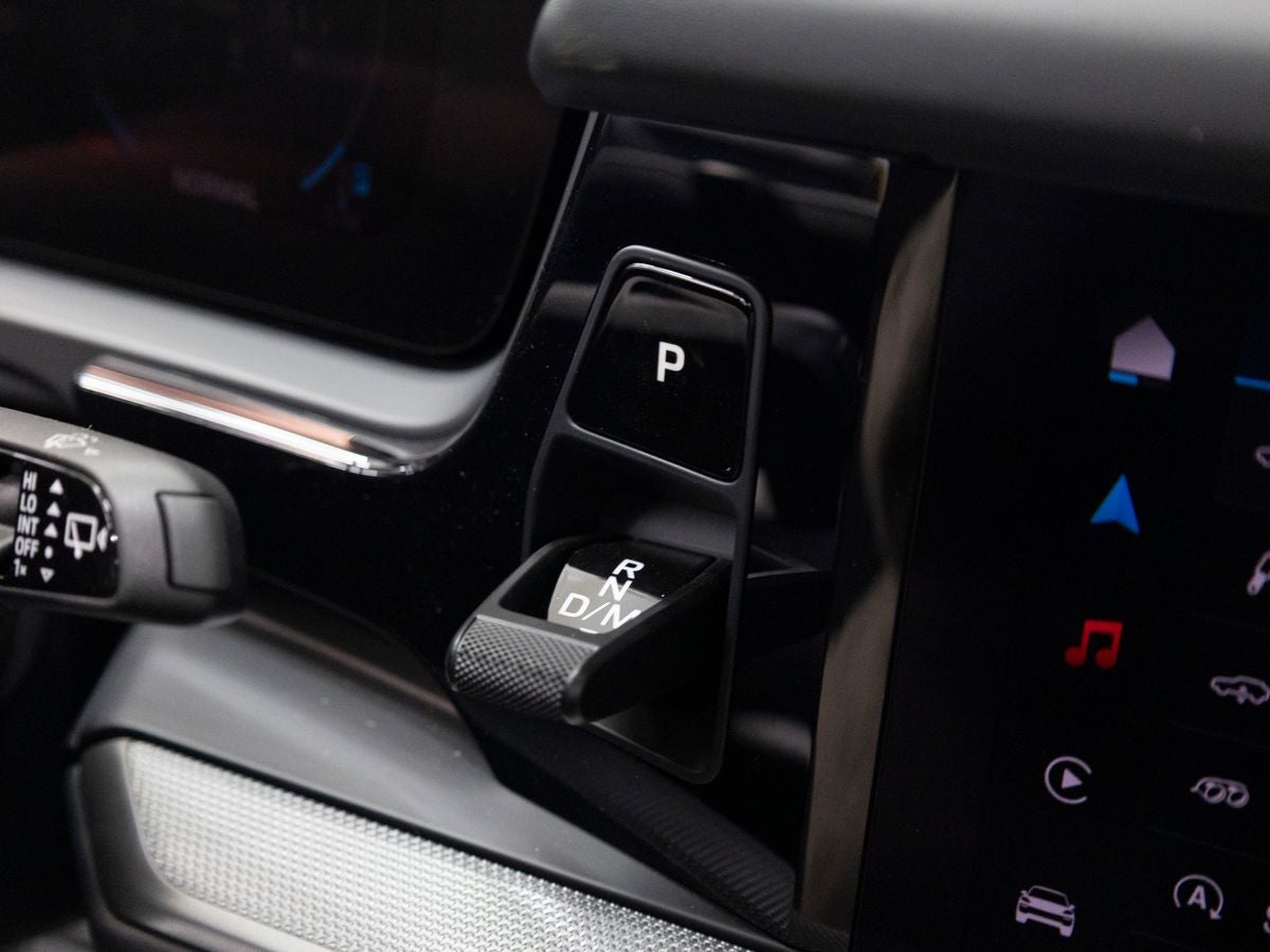 2025 Porsche Cayenne S