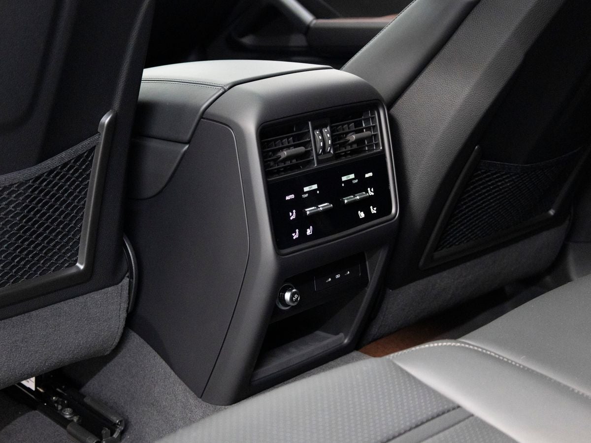 2025 Porsche Cayenne S