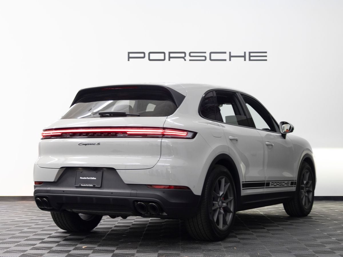 2025 Porsche Cayenne S