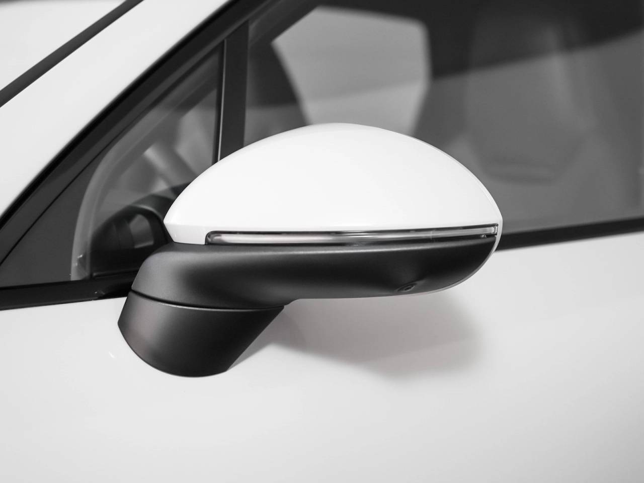 2025 Porsche Cayenne S