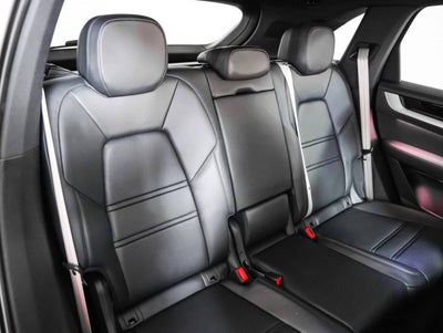 2025 Porsche Cayenne S