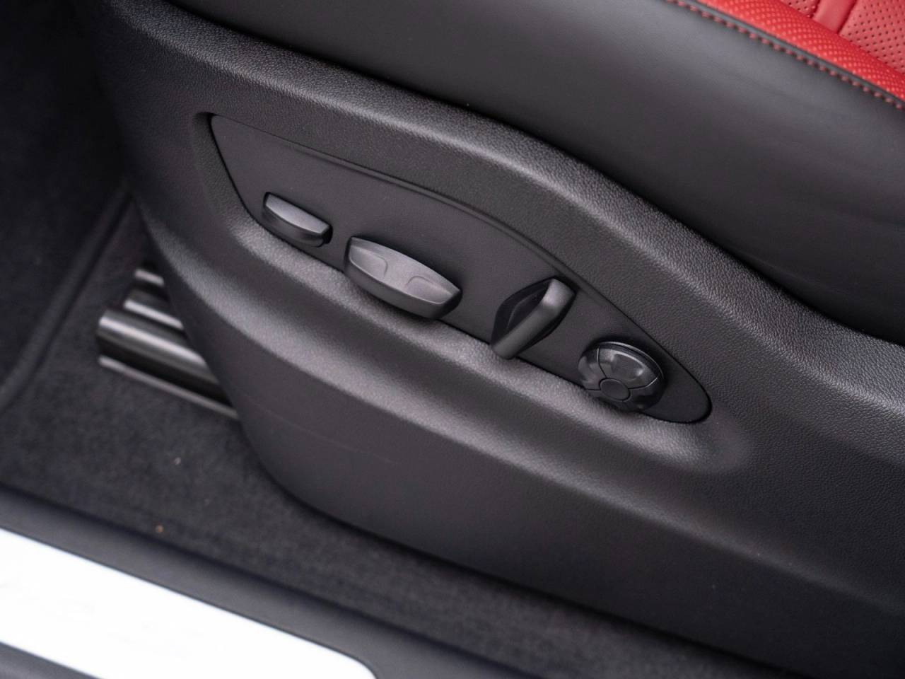 2026 Porsche Cayenne S