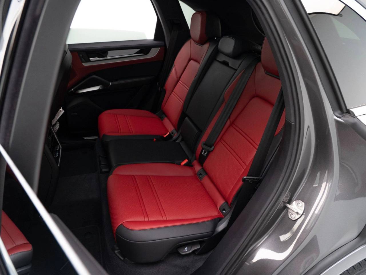 2026 Porsche Cayenne S