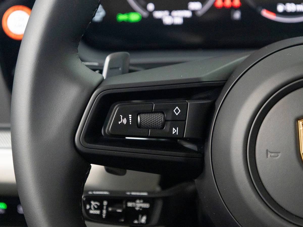 2026 Porsche Cayenne S