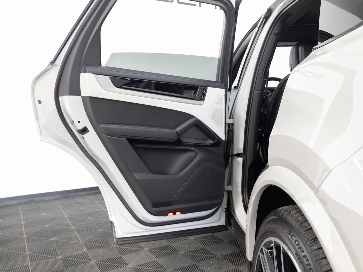 2026 Porsche Cayenne S