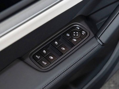 2026 Porsche Cayenne S