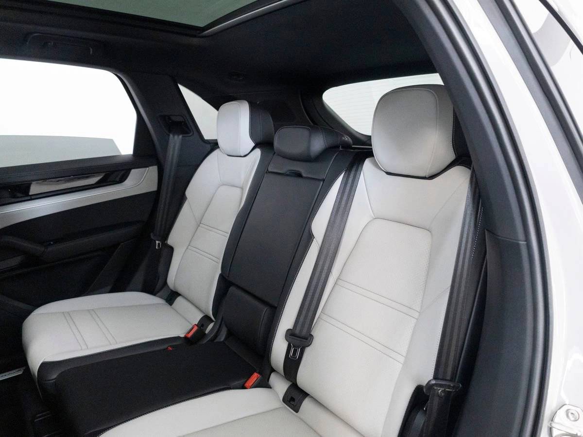 2026 Porsche Cayenne S