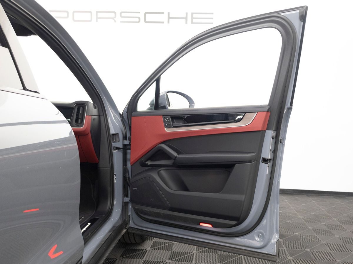 2026 Porsche Cayenne Cayenne S