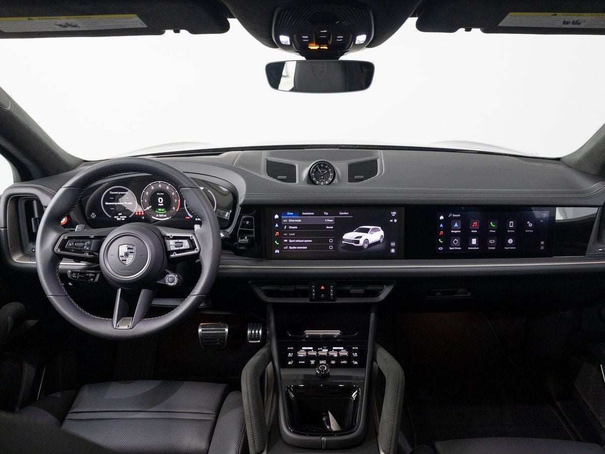 2025 Porsche Cayenne Turbo