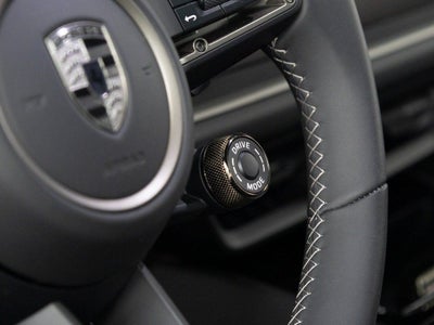 2025 Porsche Cayenne Turbo