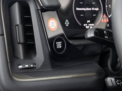 2025 Porsche Cayenne Turbo