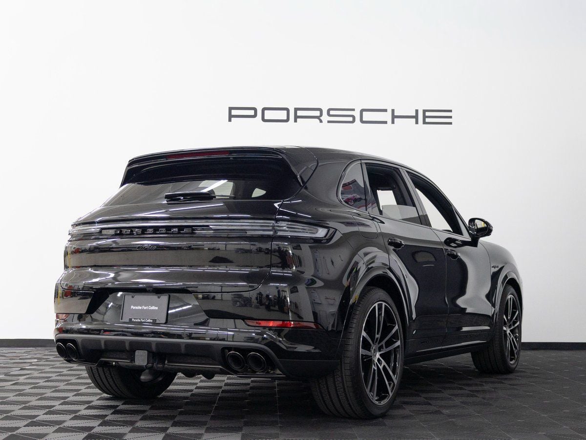 2025 Porsche Cayenne Turbo