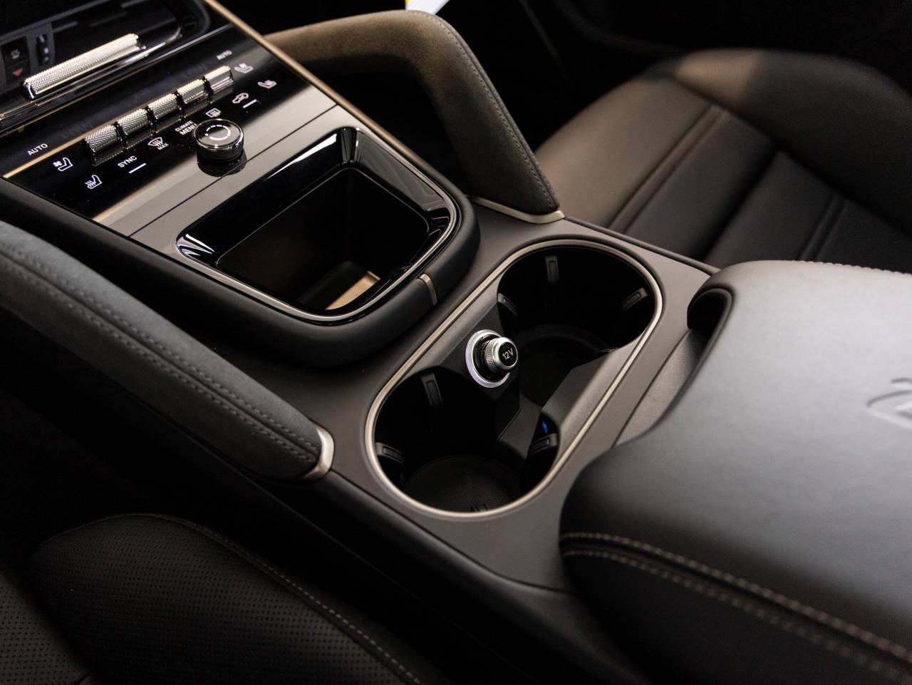 2025 Porsche Cayenne Turbo