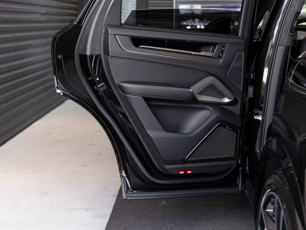 2025 Porsche Cayenne Turbo