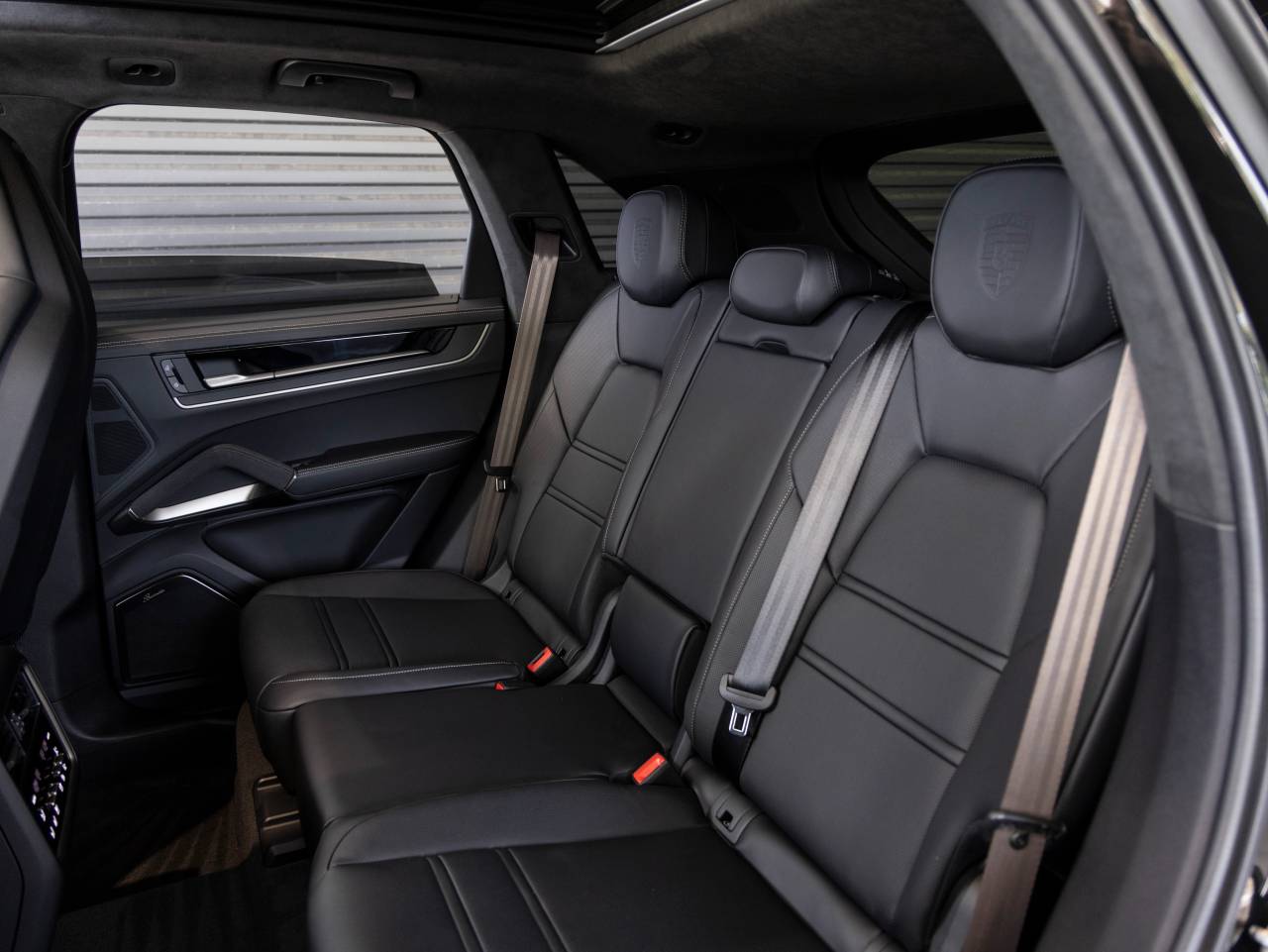 2025 Porsche Cayenne Turbo